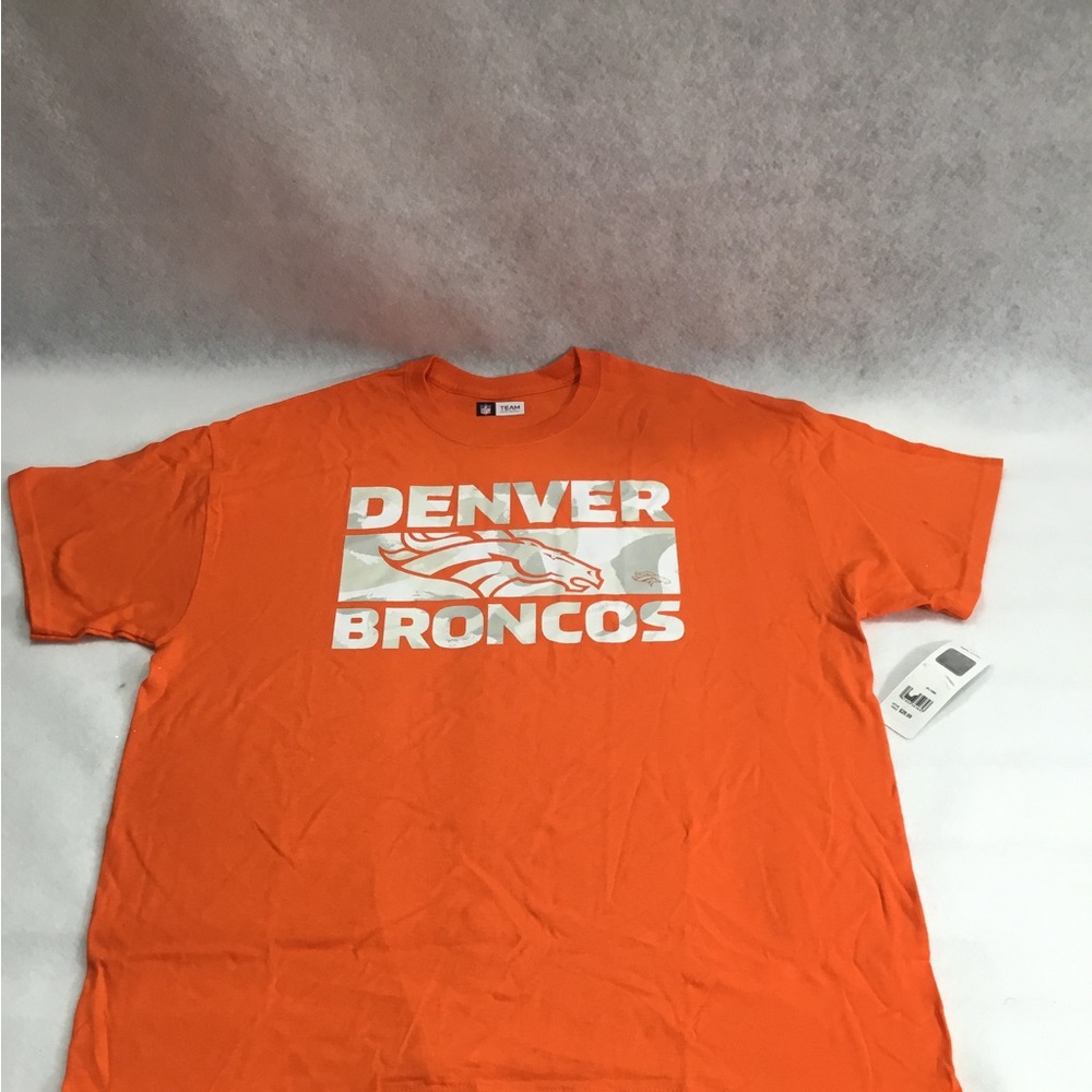 NFL Men’s Denver  Broncos Orange Tee Size XL NWT